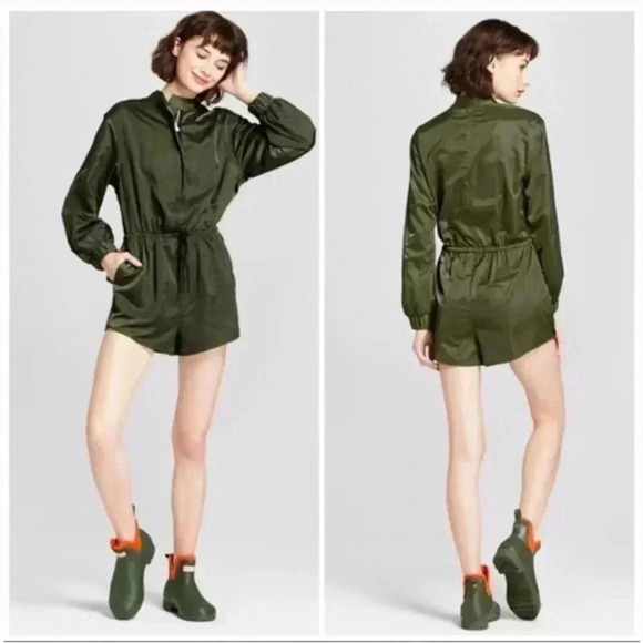 Hunter Forest Green Romper - Picture 1 of 3